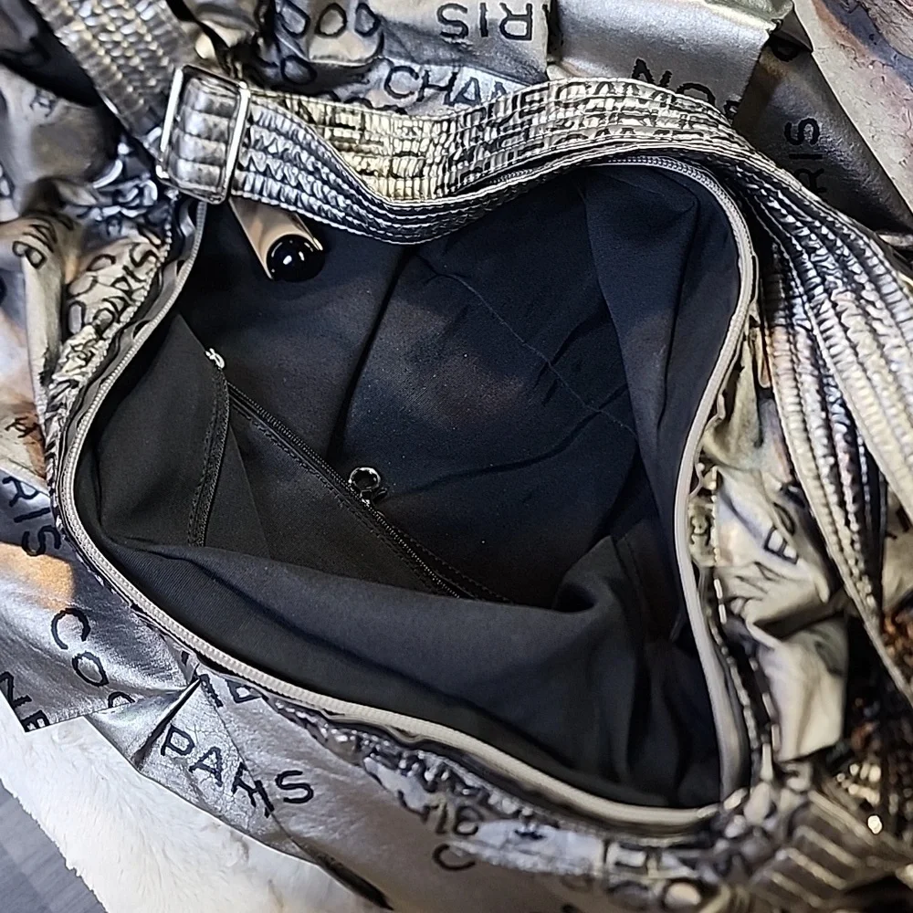 TRADE Chanel Hobo style handbag - Picture 9 of 16